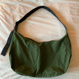 Baggu Bay Laurel Dark Green Large Crescent Nylon Bag